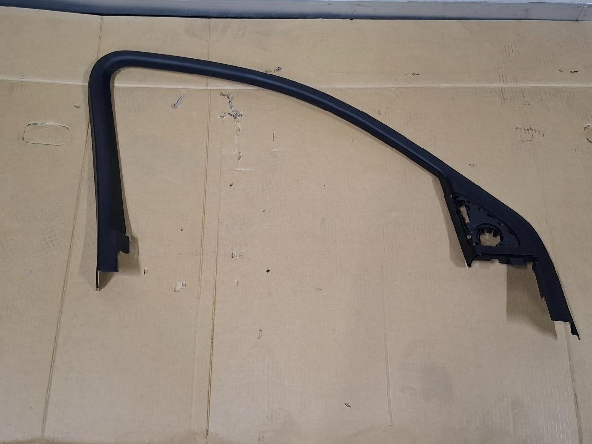 Alte ornamente portiera fata stanga AUDI Q5 8RB 2008 -> 2.0 TDI quattro CAHA, CGLB, CMGA 8R0867609