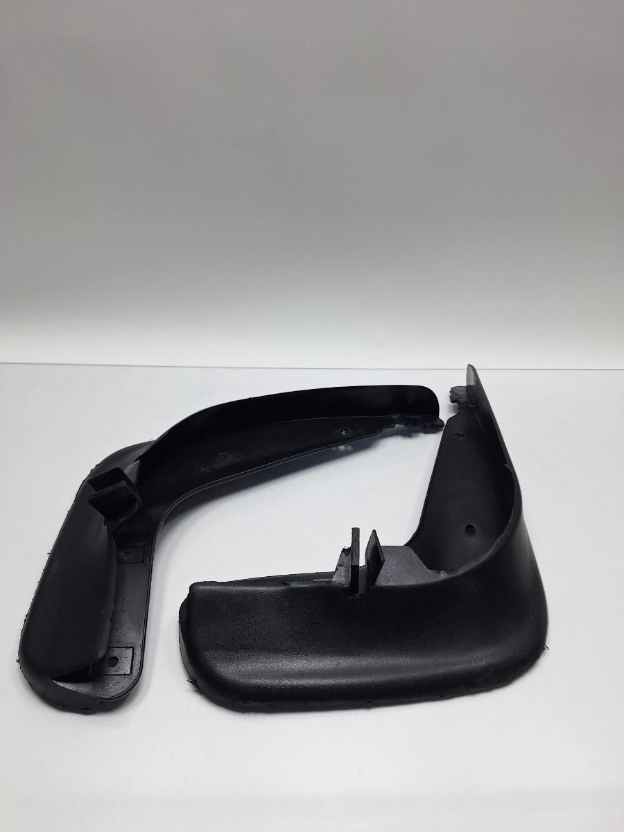 Aparatori noroi fata VOLKSWAGEN GOLF V 1K1 2003 - 2009 1.9 TDI BKC, BLS, BXE 1K0075111