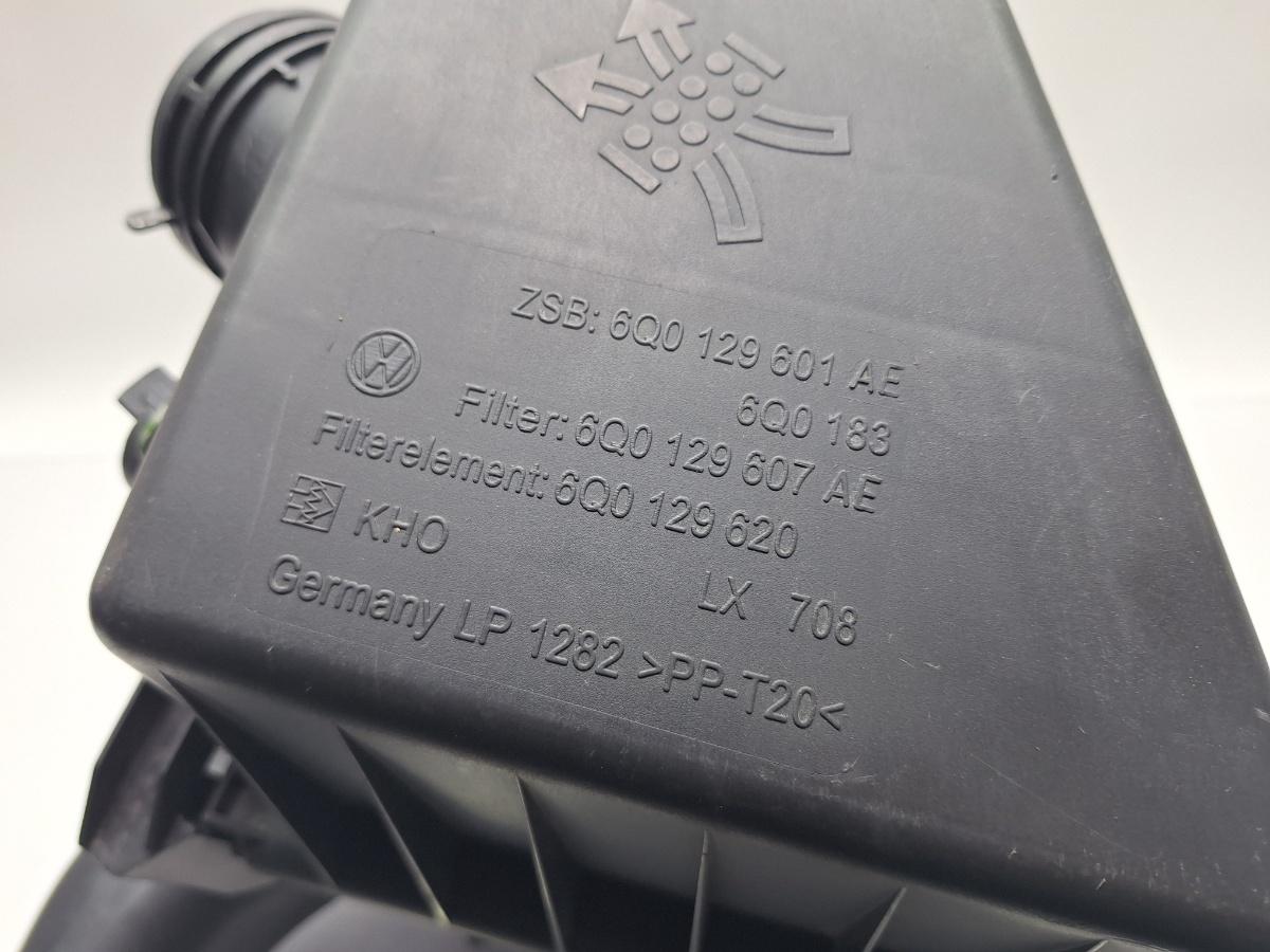 Carcasa filtru de aer SEAT IBIZA IV 6L1 2002 - 2009 1.9 SDI ASY 6Q0129601AE