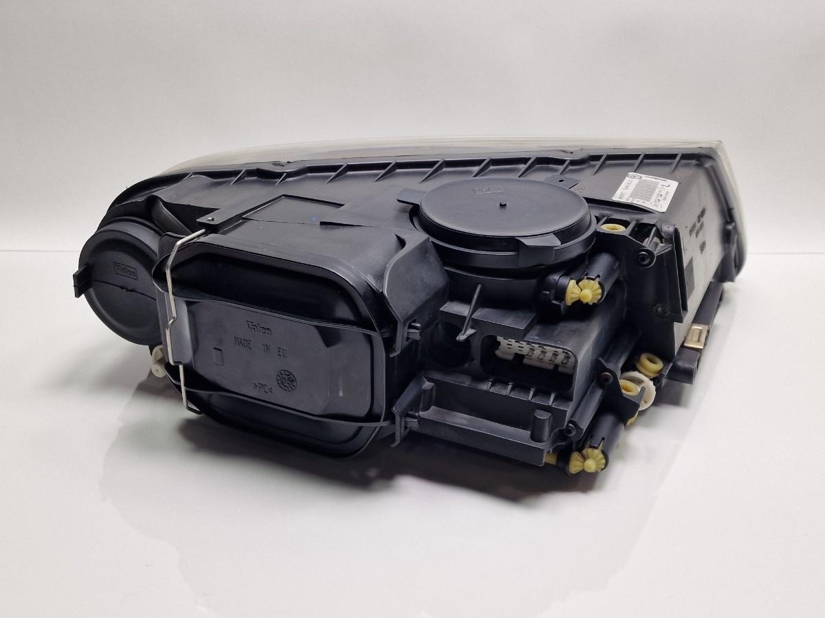 Far halogen stanga VOLKSWAGEN TOUAREG 7LA, 7L6, 7L7 2002 - 2013 2.5 R5 TDI BAC, BPE 7L6941015CE