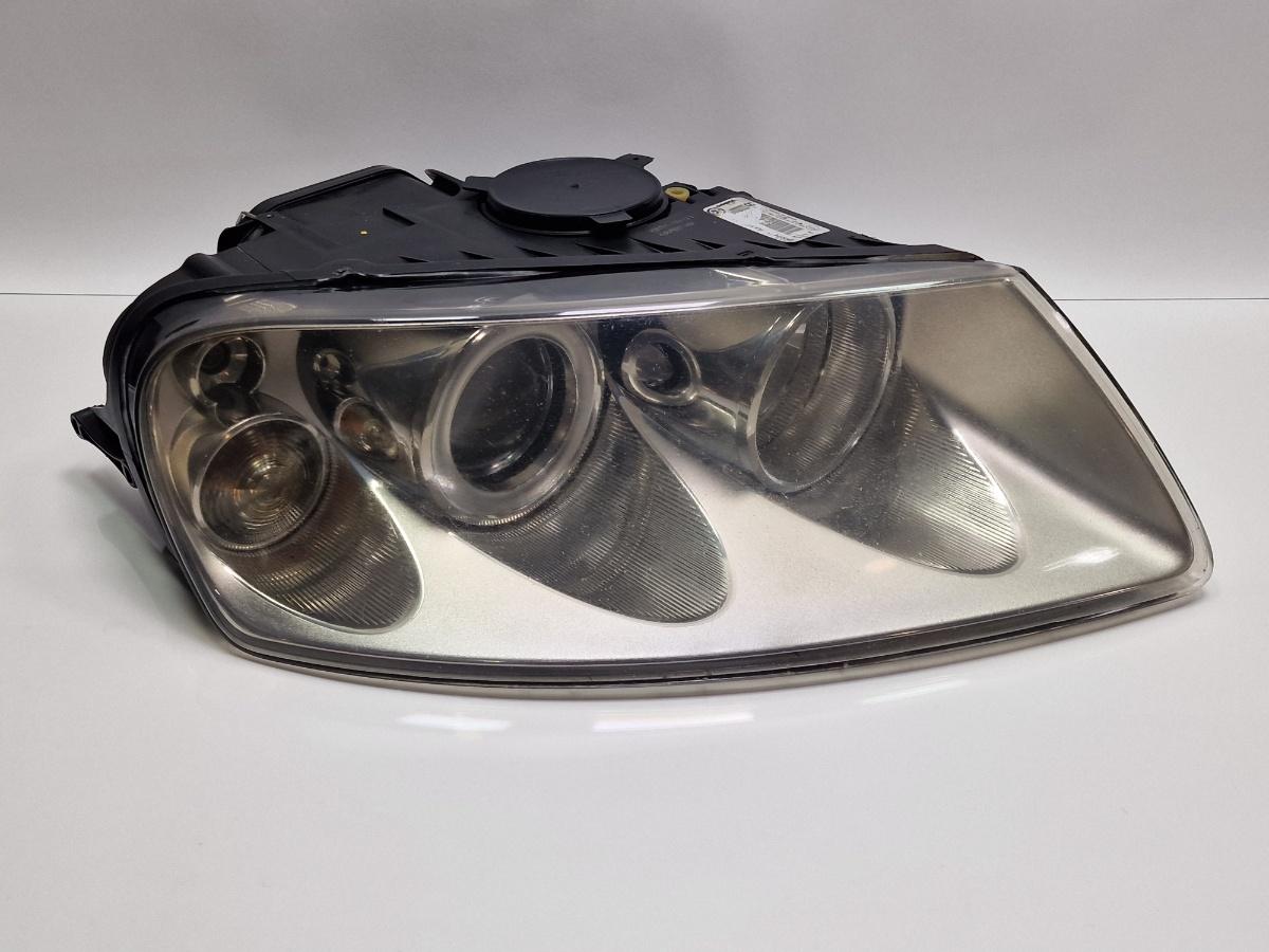 Far halogen dreapta VOLKSWAGEN TOUAREG 7LA, 7L6, 7L7 2002 - 2013 2.5 R5 TDI BAC, BPE Valeo 89307881 7L6941016CE