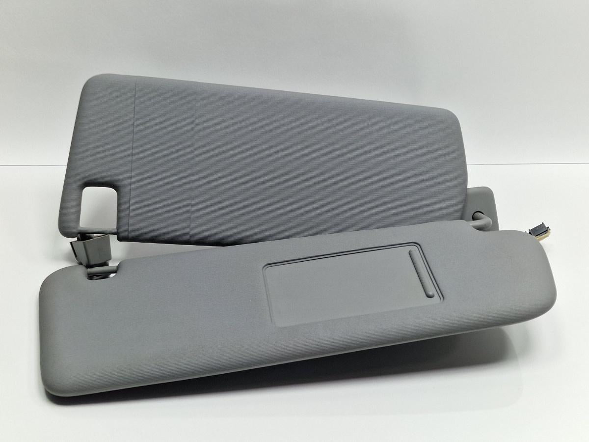 Parasolar dublu dreapta VOLKSWAGEN TOUAREG 7LA, 7L6, 7L7 2002 - 2013 2.5 R5 TDI BAC, BPE 7L6857552AC