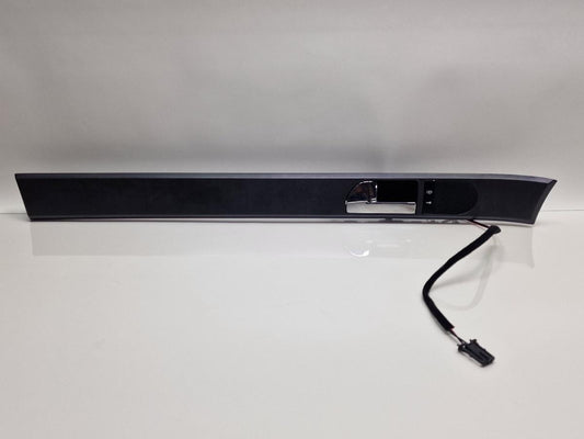 Ornament trim maner interior stanga fata VOLKSWAGEN TOUAREG 7LA, 7L6, 7L7 2002 - 2013 2.5 R5 TDI BAC, BPE 7L6853077D