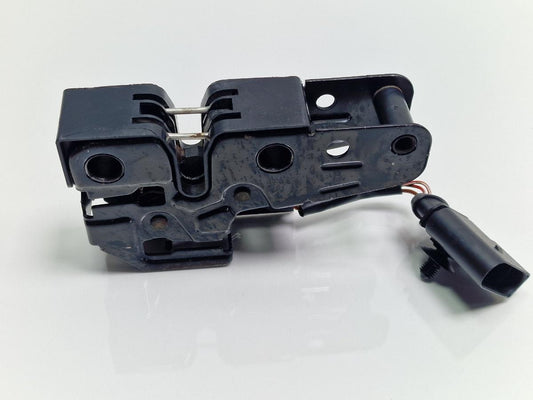 Broasca capota motor VOLKSWAGEN TOUAREG 7LA, 7L6, 7L7 2002 - 2013 2.5 R5 TDI BAC, BPE 7L0823509C