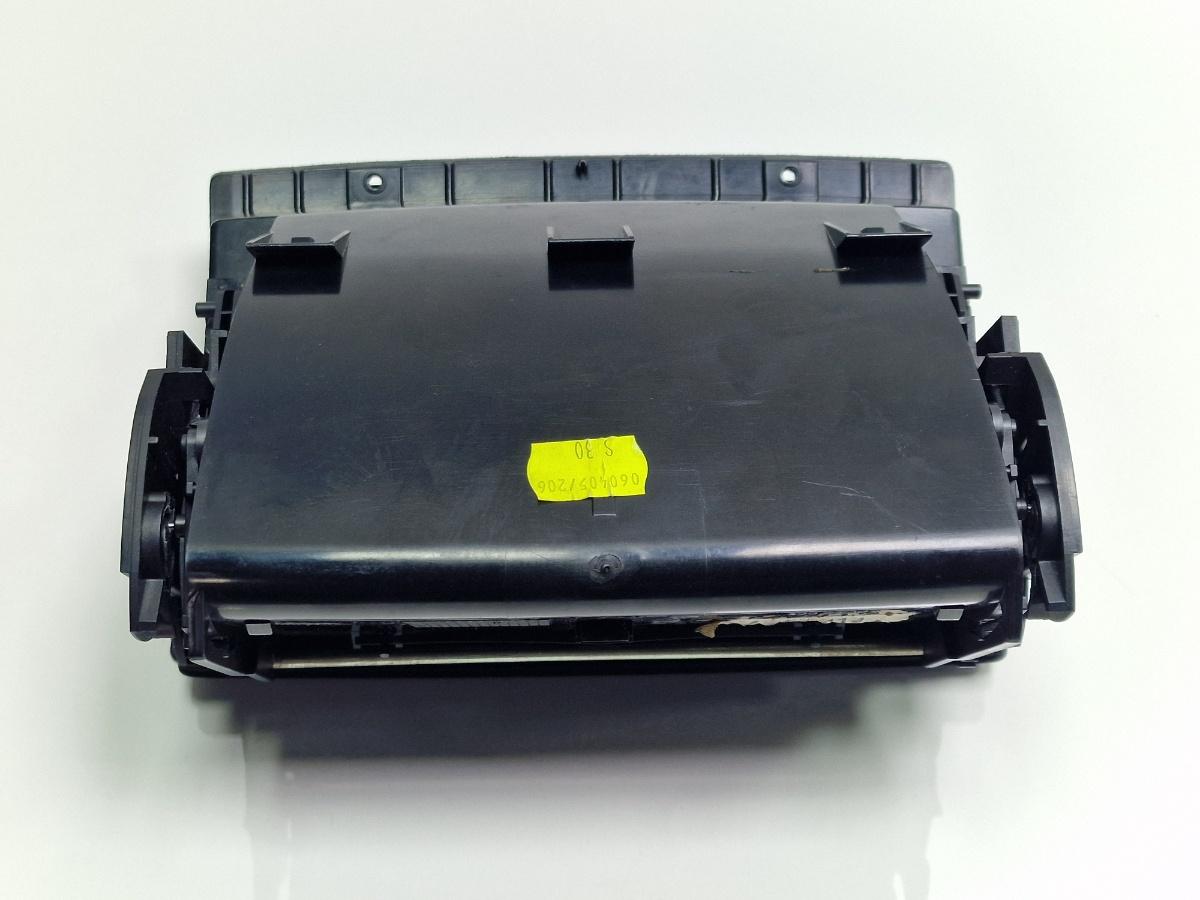 Torpedou central bord VOLKSWAGEN TOUAREG 7LA, 7L6, 7L7 2002 - 2013 2.5 R5 TDI BAC, BPE 7L6857919B