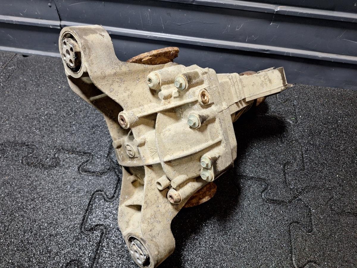 Diferential spate VOLKSWAGEN TOUAREG 7LA, 7L6, 7L7 2002 - 2013 2.5 R5 TDI BAC, BPE 0AB525017D