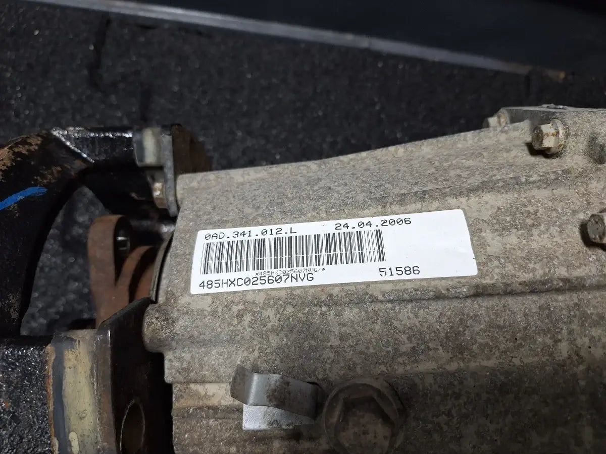 Cutie de transfer VOLKSWAGEN TOUAREG 7LA, 7L6, 7L7 2002 - 2013 2.5 R5 TDI BAC, BPE 0AD341011M
