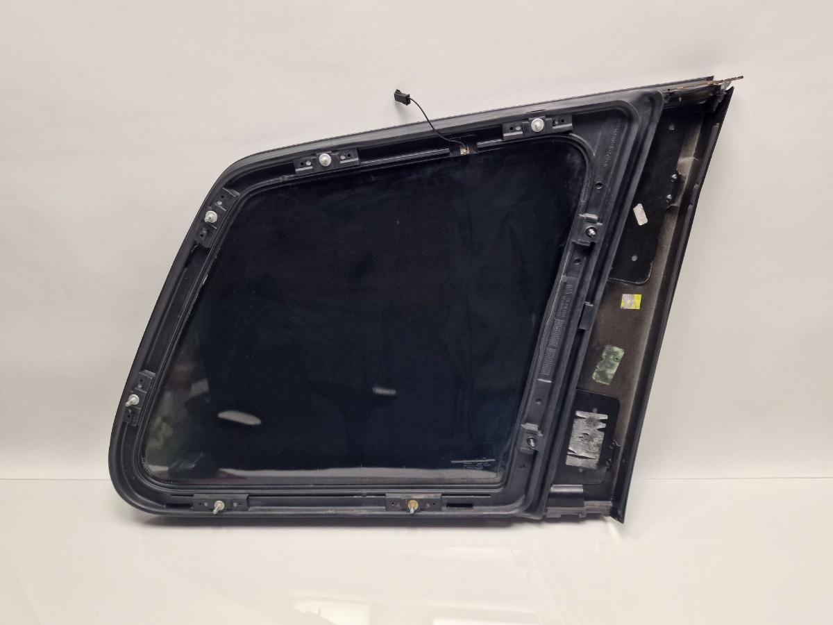 Geam lateral stanga spate VOLKSWAGEN TOUAREG 7LA, 7L6, 7L7 2002 - 2013 2.5 R5 TDI BAC, BPE SAINT-GOBAIN 43R-00022 7L6845297