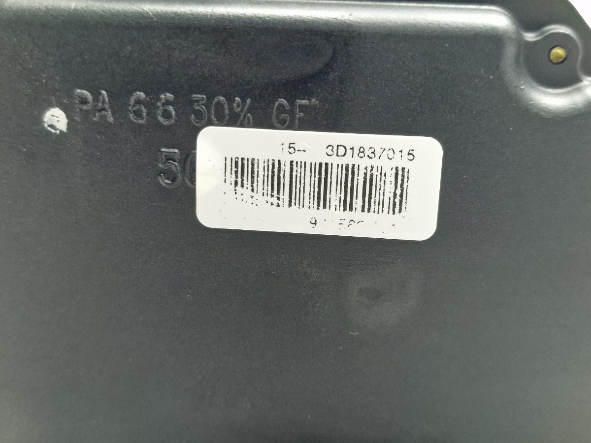 Broasca usa stanga fata VOLKSWAGEN TOUAREG 7LA, 7L6, 7L7 2002 - 2013 2.5 R5 TDI BAC, BPE 3D1837015
