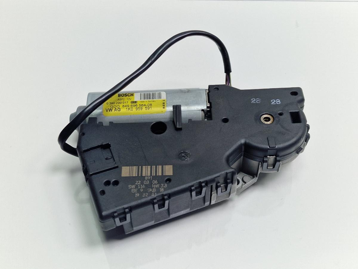 Motoras trapa VOLKSWAGEN TOUAREG 7LA, 7L6, 7L7 2002 - 2013 2.5 R5 TDI BAC, BPE BOSCH 0390200017 1K0959591