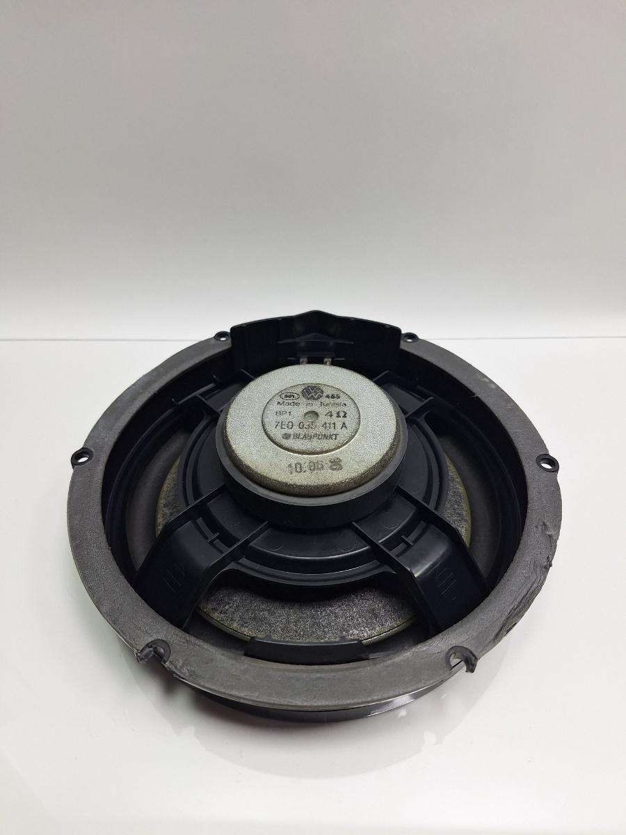 Difuzor portiera VOLKSWAGEN TOUAREG 7LA, 7L6, 7L7 2002 - 2013 2.5 R5 TDI BAC, BPE 7E0035411A
