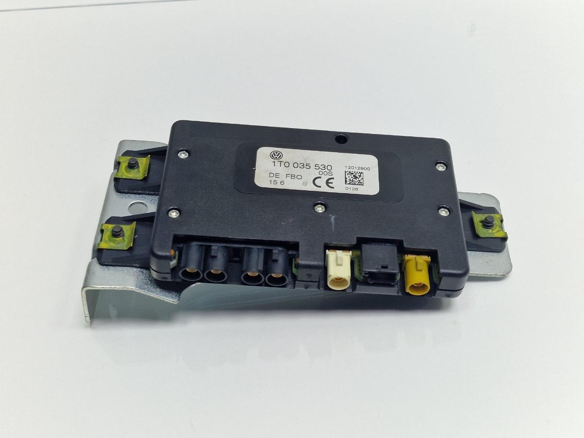 Amplificator antena VOLKSWAGEN TOUAREG 7LA, 7L6, 7L7 2002 - 2013 2.5 R5 TDI BAC, BPE 1T0035530
