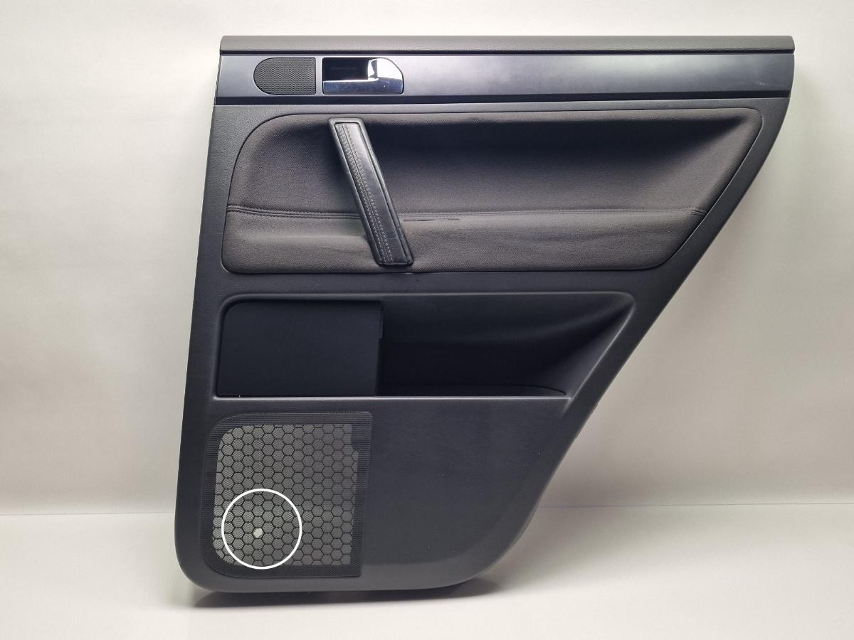 Panou usa dreapta spate VOLKSWAGEN TOUAREG 7LA, 7L6, 7L7 2002 - 2013 2.5 R5 TDI BAC, BPE 7L6867212BQ