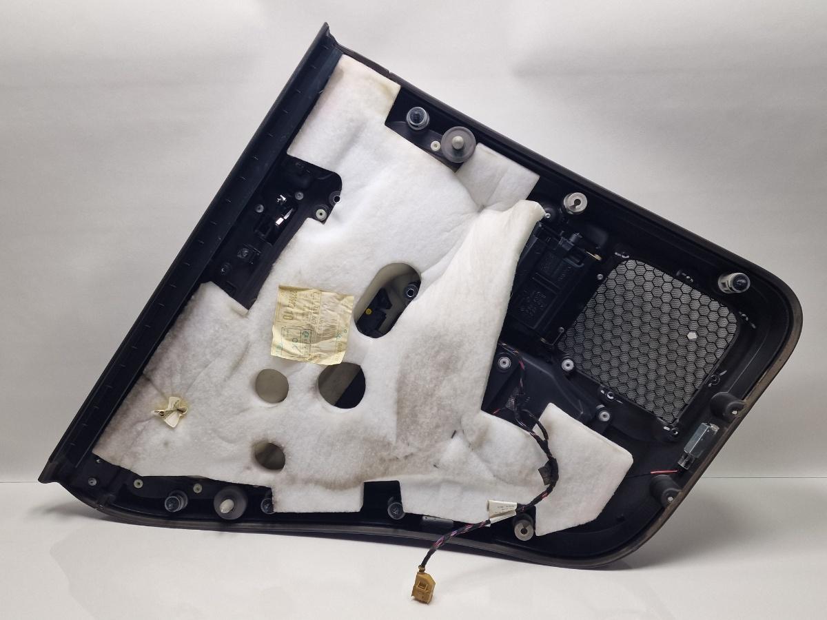 Panou usa dreapta spate VOLKSWAGEN TOUAREG 7LA, 7L6, 7L7 2002 - 2013 2.5 R5 TDI BAC, BPE 7L6867212BQ