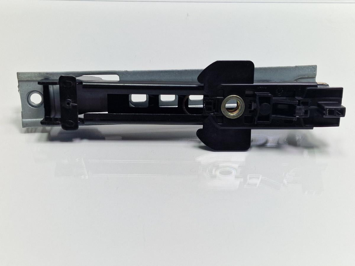 Sina ajustare centura de siguranta fata VOLKSWAGEN TOUAREG 7LA, 7L6, 7L7 2002 - 2013 2.5 R5 TDI BAC, BPE 7L0857819F