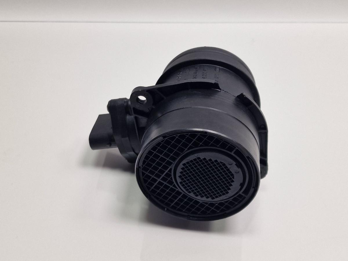 Debitmetru VOLKSWAGEN TOUAREG 7LA, 7L6, 7L7 2002 - 2013 2.5 R5 TDI BAC, BPE BOSCH 028100461 074906461B