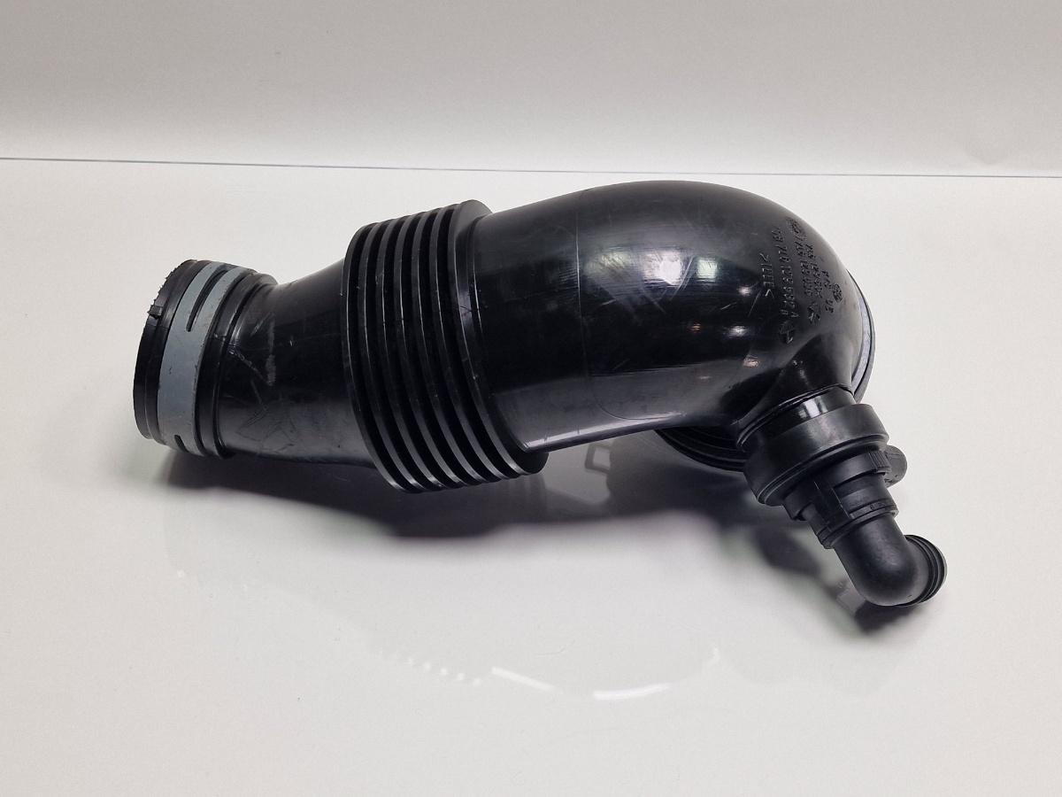 Furtun admisie aer cu senzor VOLKSWAGEN TOUAREG 7LA, 7L6, 7L7 2002 - 2013 2.5 R5 TDI BAC, BPE 7L6129534