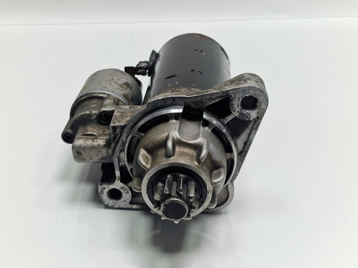 Electromotor VOLKSWAGEN TOUAREG 7LA, 7L6, 7L7 2002 - 2013 2.5 R5 TDI BAC, BPE BOSCH 0001125600 070911023B