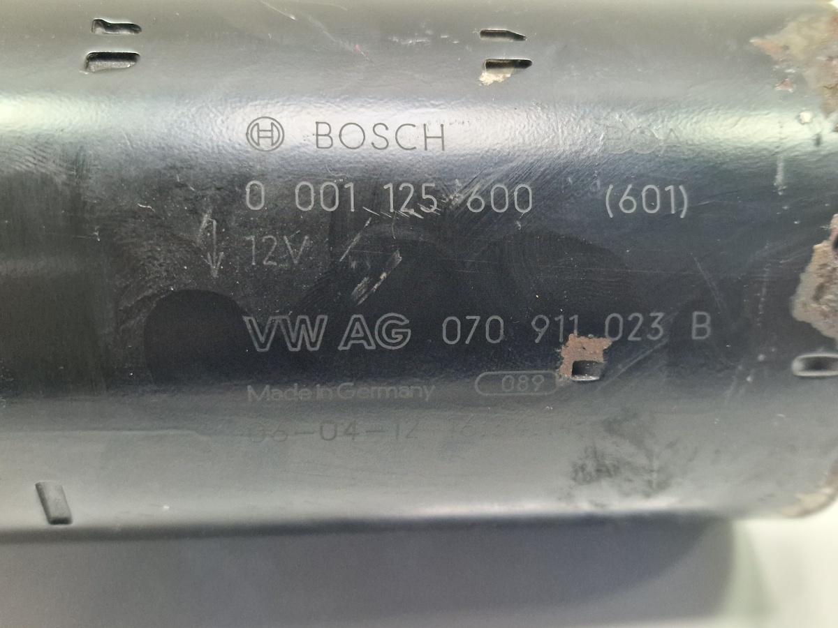 Electromotor VOLKSWAGEN TOUAREG 7LA, 7L6, 7L7 2002 - 2013 2.5 R5 TDI BAC, BPE BOSCH 0001125600 070911023B