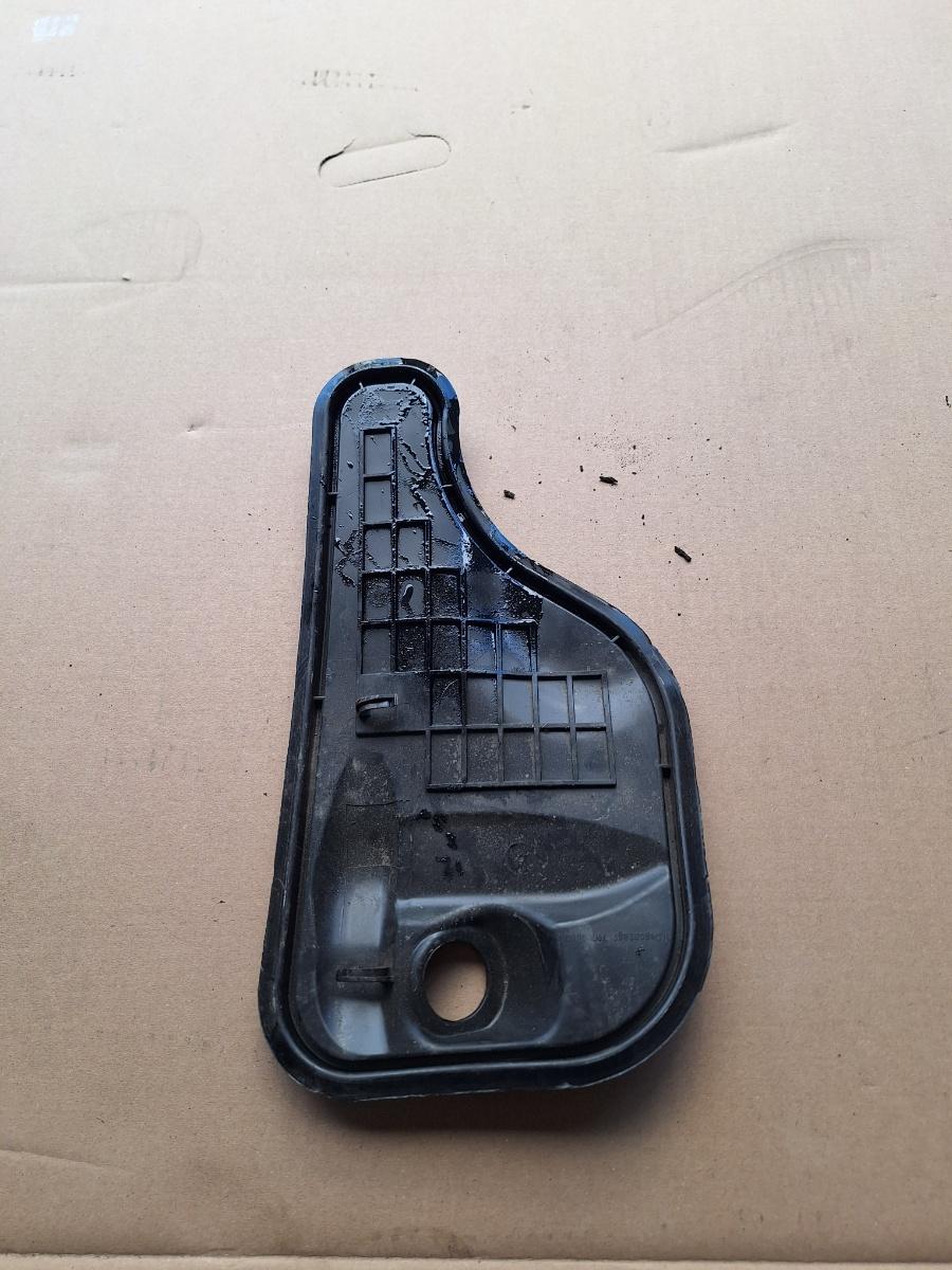 Antifonare portiera fata dreapta AUDI Q5 8RB 2008 -> 2.0 TDI quattro CAHA, CGLB, CMGA 8R0837916D