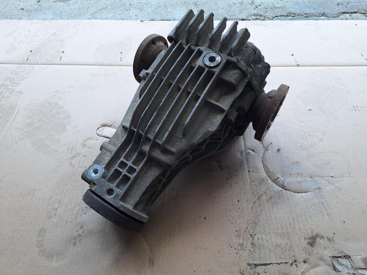 Diferential spate AUDI Q5 8RB 2008 -> 2.0 TDI quattro CAHA, CGLB, CMGA 0BC500043N