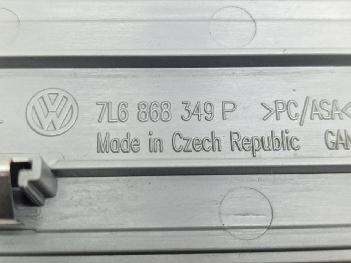 Ornament plafoniera VOLKSWAGEN TOUAREG 7LA, 7L6, 7L7 2002 - 2013 2.5 R5 TDI BAC, BPE 7L6868349P