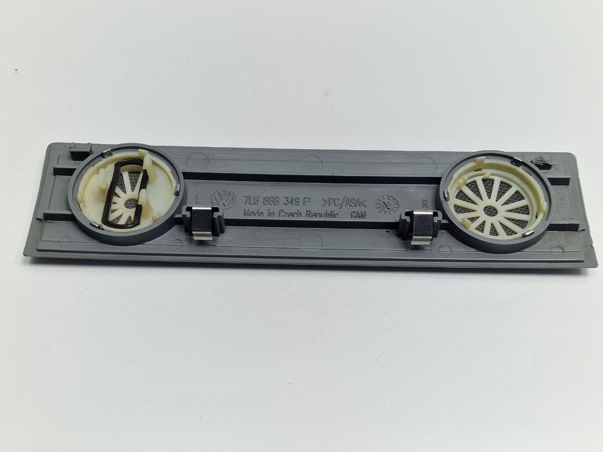 Ornament plafoniera VOLKSWAGEN TOUAREG 7LA, 7L6, 7L7 2002 - 2013 2.5 R5 TDI BAC, BPE 7L6868349P