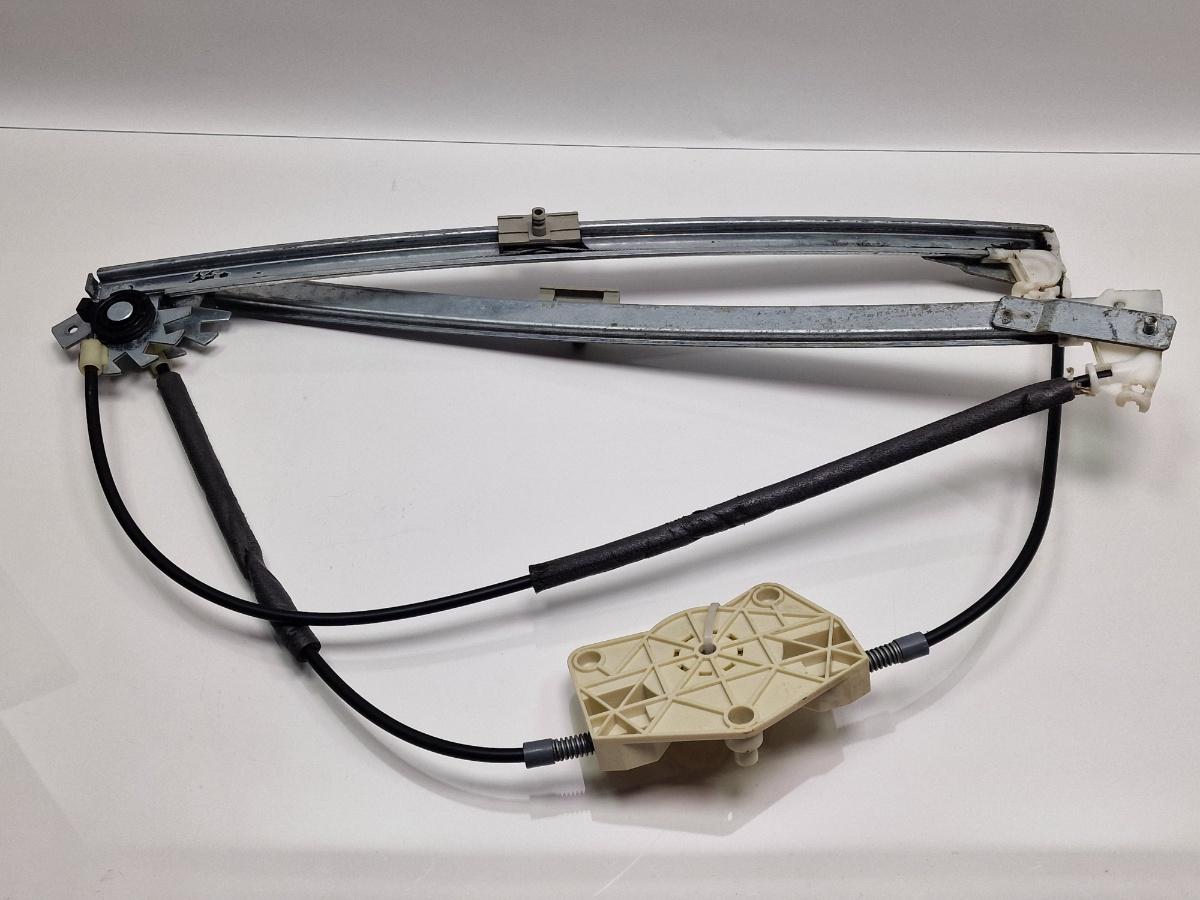 Macara geam stanga fata VOLKSWAGEN TOUAREG 7LA, 7L6, 7L7 2002 - 2013 2.5 R5 TDI BAC, BPE 7L0837461F