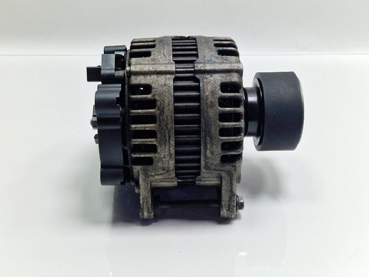 Alternator 180A VOLKSWAGEN TOUAREG 7LA, 7L6, 7L7 2002 - 2013 2.5 R5 TDI BAC, BPE BOSCH 0121715004 070903024B