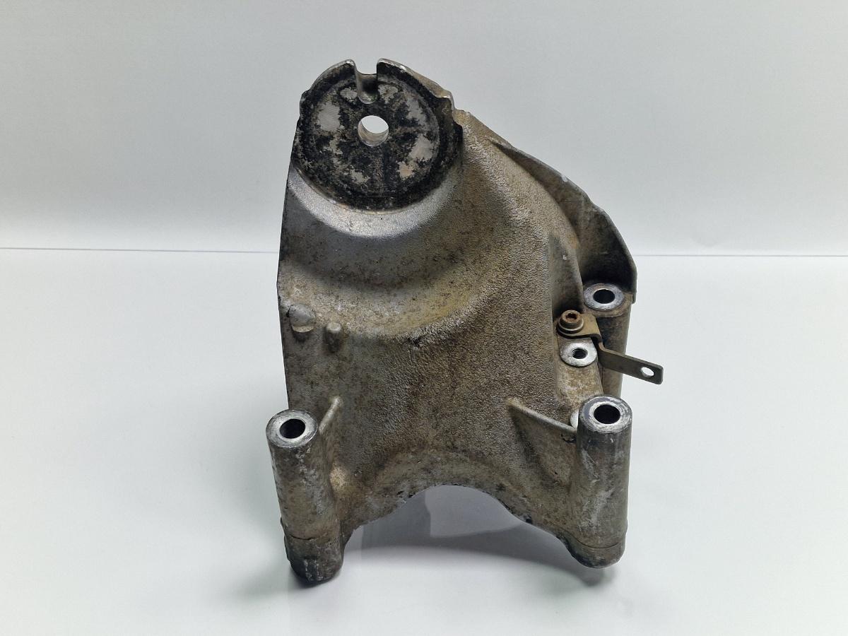 Suport motor VOLKSWAGEN TOUAREG 7LA, 7L6, 7L7 2002 - 2013 2.5 R5 TDI BAC, BPE 070199308A
