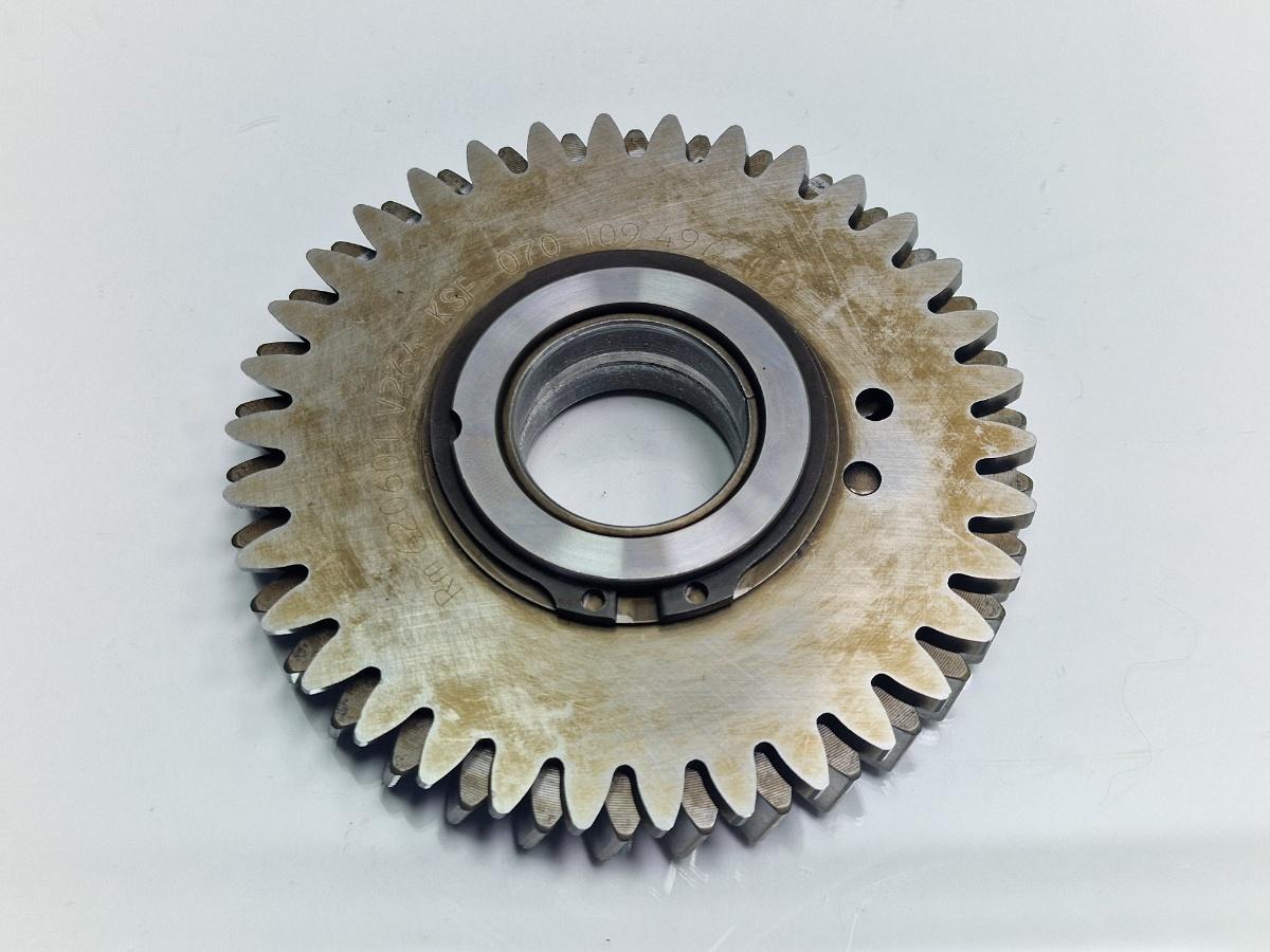 Pinion distributie V260 VOLKSWAGEN TOUAREG 7LA, 7L6, 7L7 2002 - 2013 2.5 R5 TDI BAC, BPE 070109438