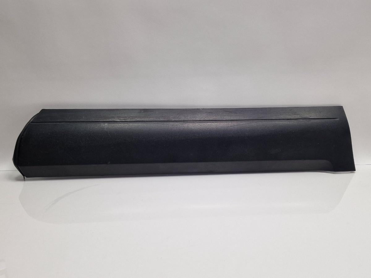 Bandou usa dreapta spate VOLKSWAGEN TOUAREG 7LA, 7L6, 7L7 2002 - 2013 2.5 R5 TDI BAC, BPE 7L6839788