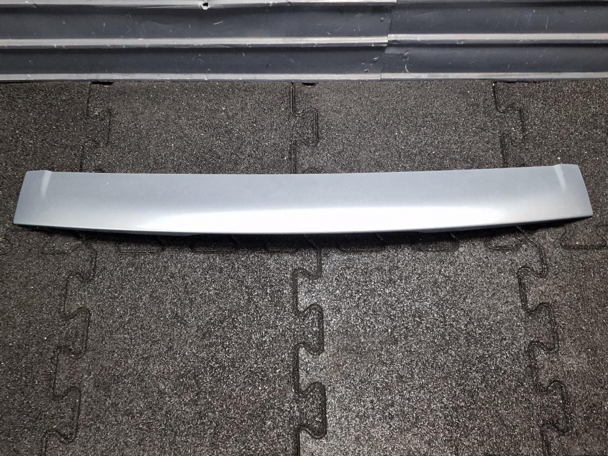 Eleron haion VOLKSWAGEN TOUAREG 7LA, 7L6, 7L7 2002 - 2013 albastru LB5S 7L6827933C