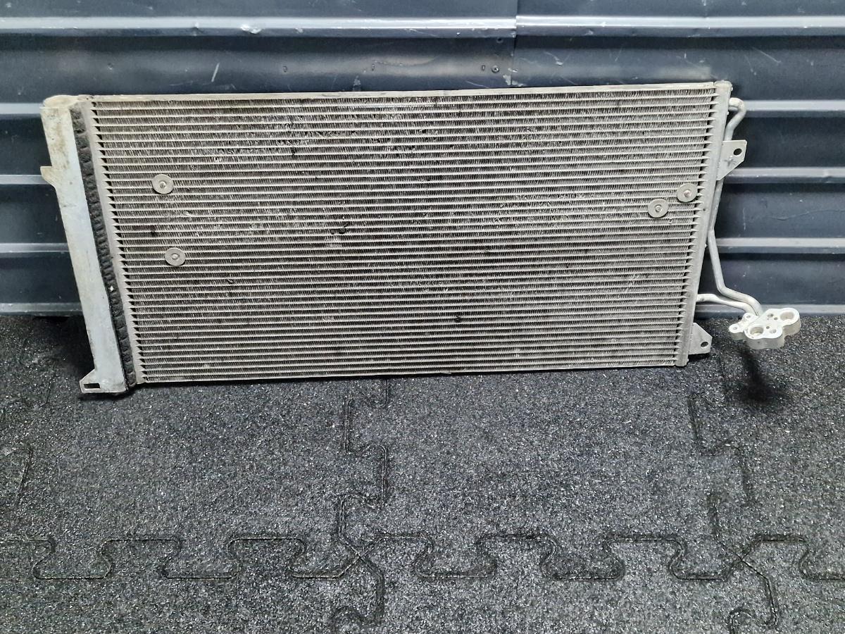 Radiator AC VOLKSWAGEN TOUAREG 7LA, 7L6, 7L7 2002 - 2013 2.5 R5 TDI BAC, BPE 7L0820411F