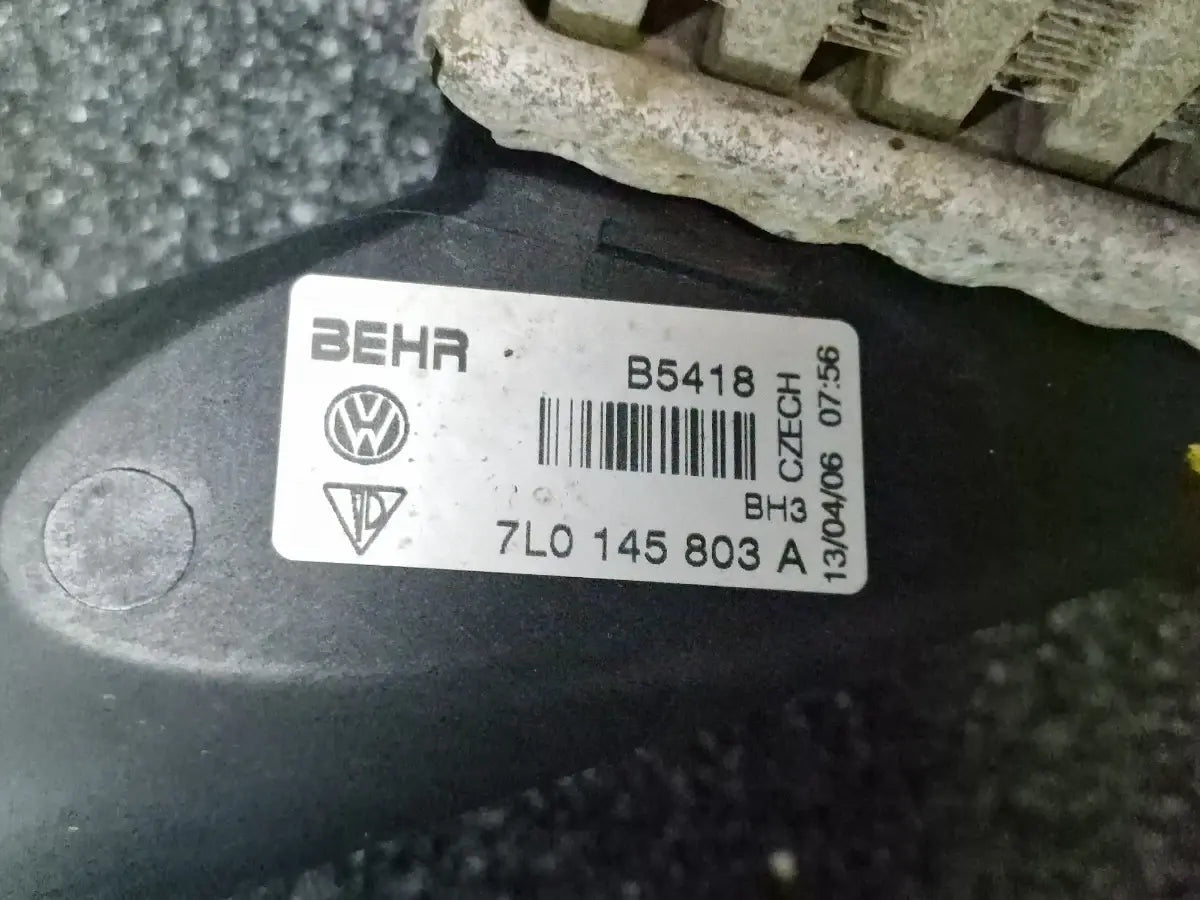 Radiator intercooler VOLKSWAGEN TOUAREG 7LA, 7L6, 7L7 2002 - 2013 2.5 R5 TDI BAC, BPE 7L0145803A