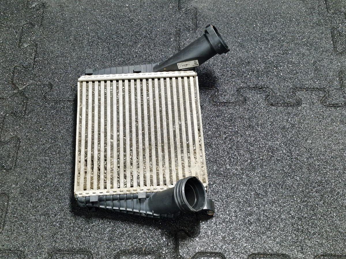 Radiator intercooler VOLKSWAGEN TOUAREG 7LA, 7L6, 7L7 2002 - 2013 2.5 R5 TDI BAC, BPE 7L0145803A