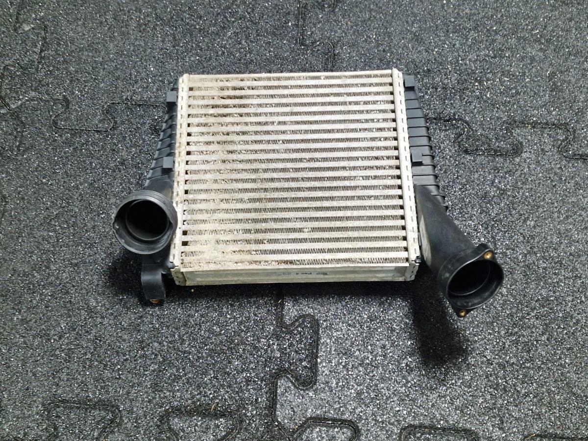 Radiator intercooler VOLKSWAGEN TOUAREG 7LA, 7L6, 7L7 2002 - 2013 2.5 R5 TDI BAC, BPE 7L0145803A