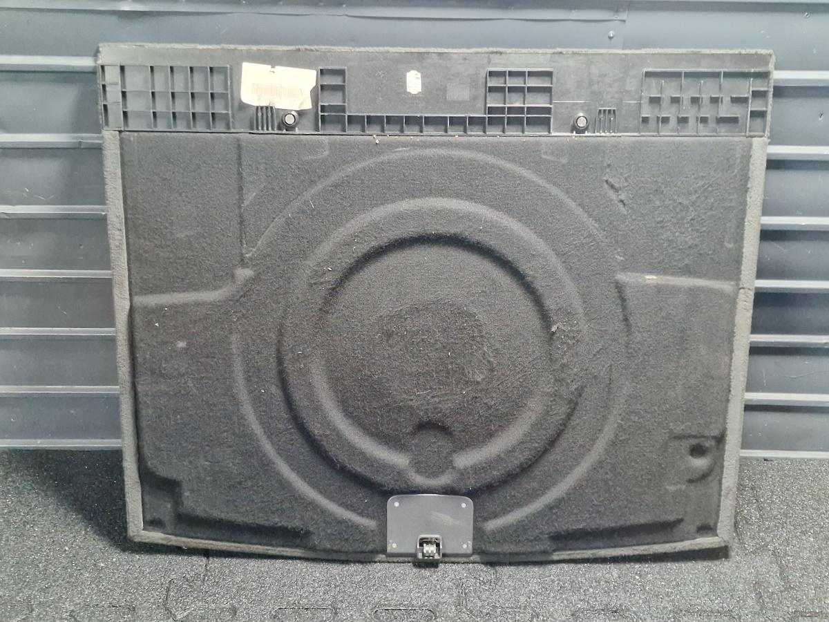 Mocheta portbagaj VOLKSWAGEN TOUAREG 7LA, 7L6, 7L7 2002 - 2013 2.5 R5 TDI BAC, BPE 7L6863546K