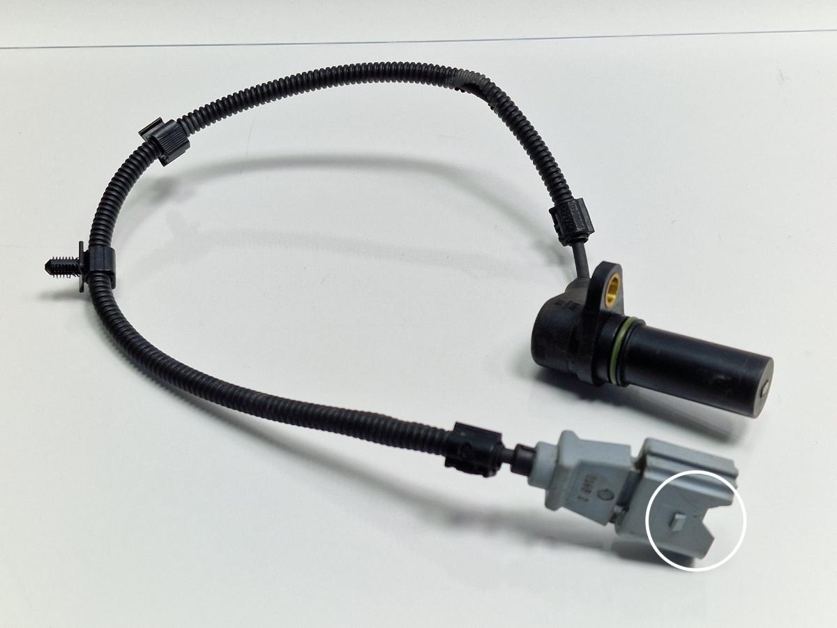 Senzor rotatie vibrochen VOLKSWAGEN TOUAREG 7LA, 7L6, 7L7 2002 - 2013 2.5 R5 TDI BAC, BPE 070957147