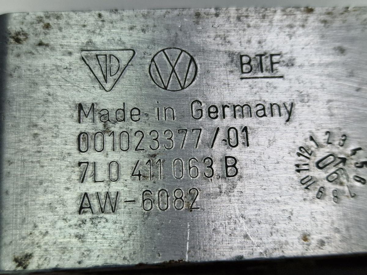 Suporti bara stabilizatoare fata VOLKSWAGEN TOUAREG 7LA, 7L6, 7L7 2002 - 2013 2.5 R5 TDI BAC, BPE 7L0411063B