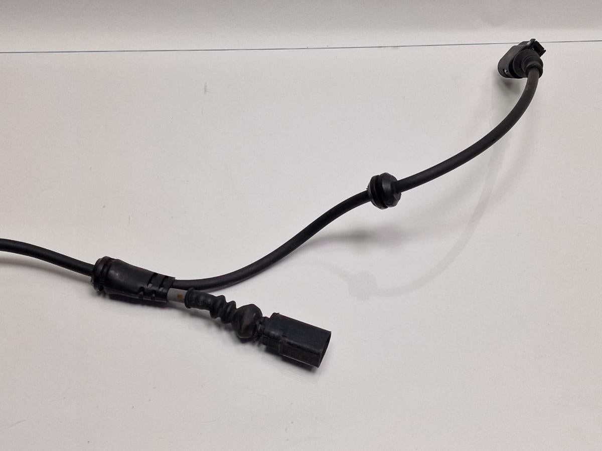 Cablaj uzura placute frana fata VOLKSWAGEN TOUAREG 7LA, 7L6, 7L7 2002 - 2013 2.5 R5 TDI BAC, BPE 7L0907637