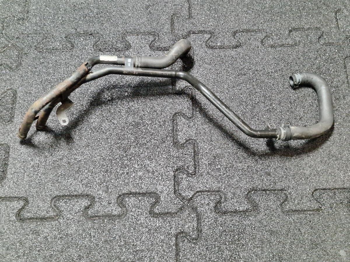 Conducte apa VOLKSWAGEN TOUAREG 7LA, 7L6, 7L7 2002 - 2013 2.5 R5 TDI BAC, BPE 7L6121065B