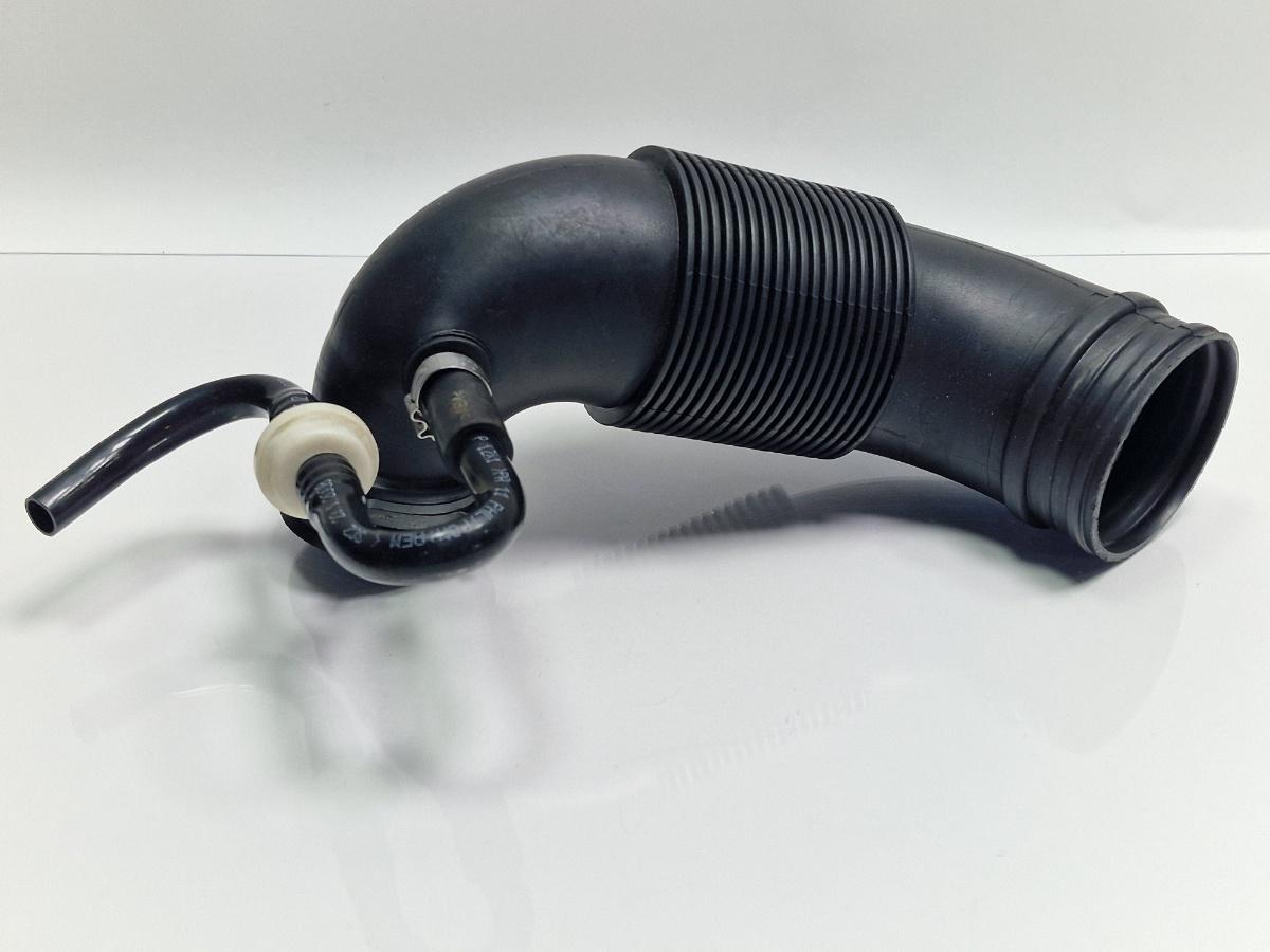 Furtun admisie aer SKODA FABIA II 542 2006 - 2014 1.2 1.2 1.2 BBM, CHFA 6Y0129684B