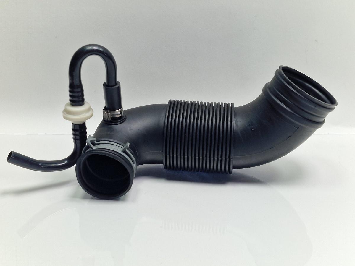 Furtun admisie aer SKODA FABIA II 542 2006 - 2014 1.2 1.2 1.2 BBM, CHFA 6Y0129684B