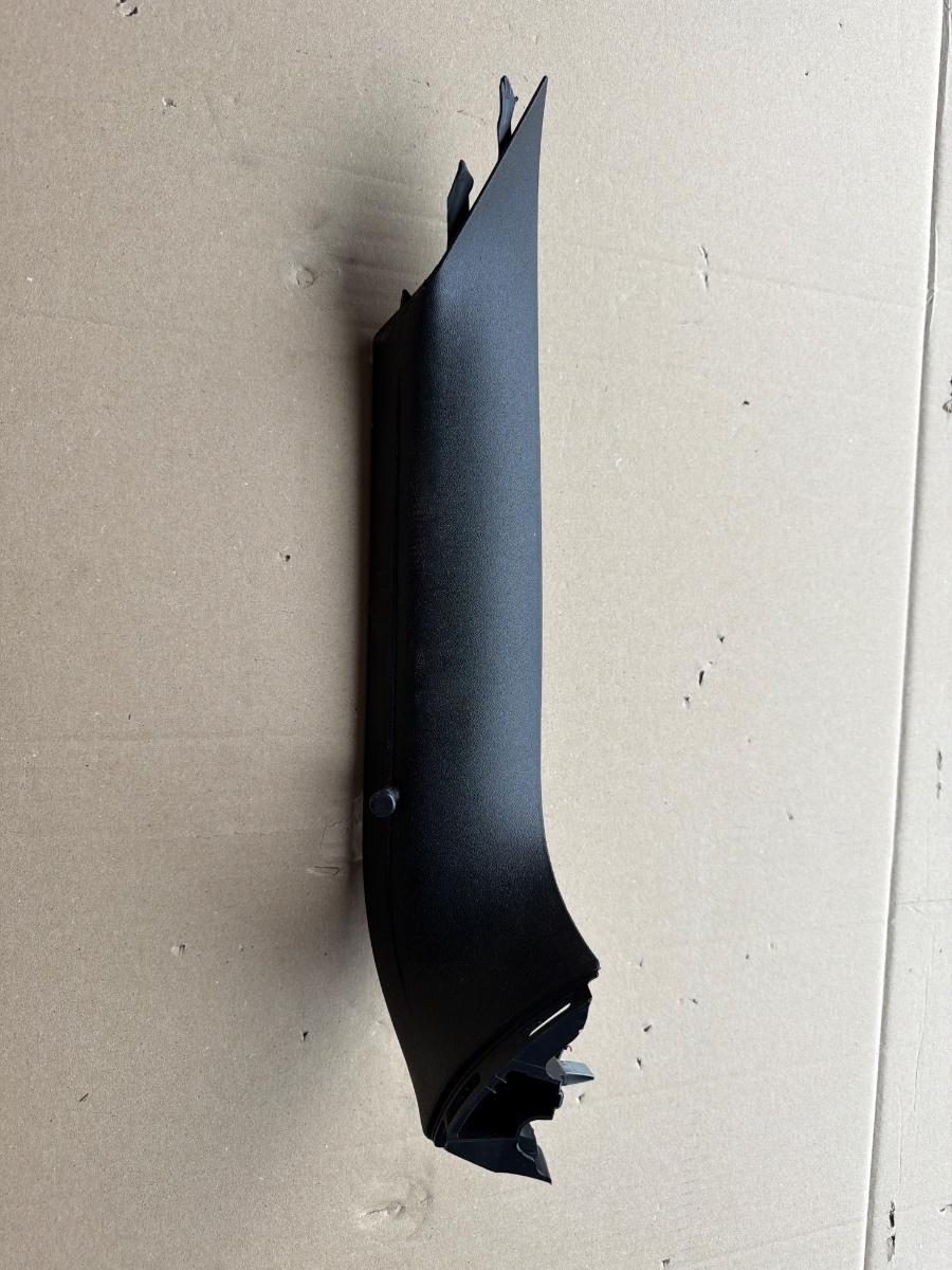Ornament lateral hayon/portbagaj stanga VOLKSWAGEN TIGUAN 5N_ 2007 -> 2.0 TDI CBAB, CFFB 5N0867703B