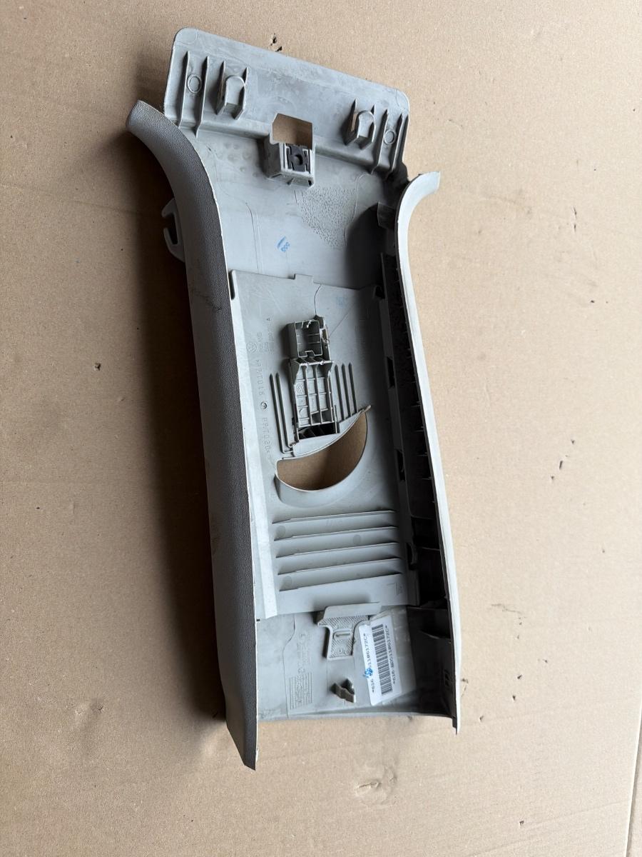 Ornament stalp (B) (superior) dreapta VOLKSWAGEN TIGUAN 5N_ 2007 -> 2.0 TDI CBAB, CFFB 5N0867244B