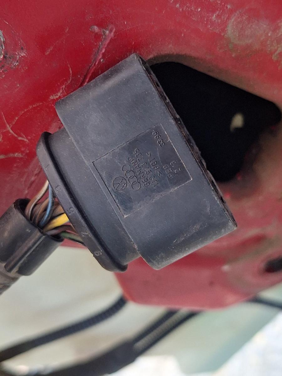 Mufa Conector VOLKSWAGEN GOLF PLUS 5M1, 521 2006 1.9 TDI BXE 77KW|105HP 2006