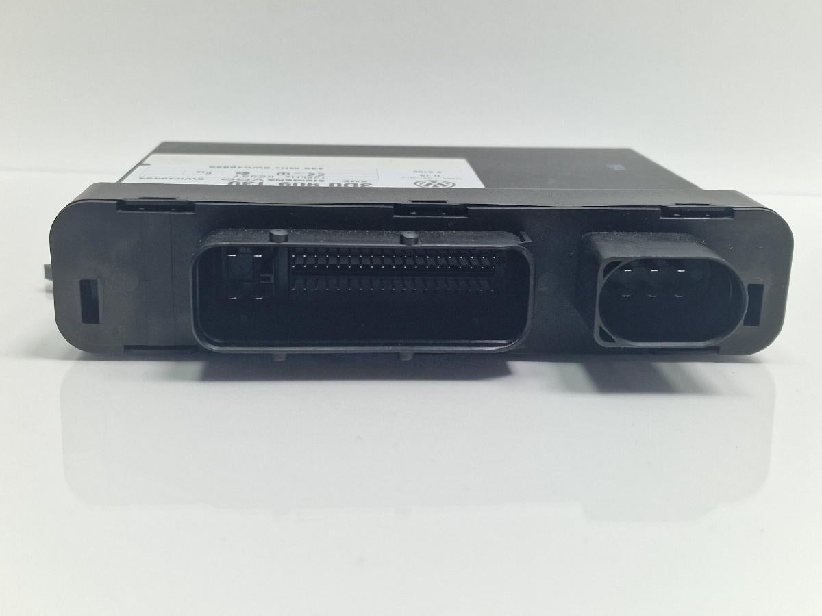 Modul confort KESSY VOLKSWAGEN TOUAREG 7LA, 7L6, 7L7 2002 - 2013 2.5 R5 TDI BAC, BPE SIEMENS VDO 3D0909139