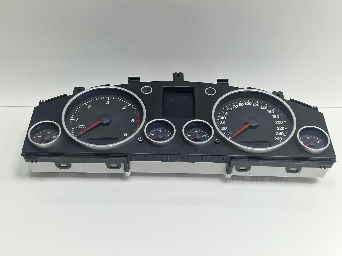 Ceasuri bord VOLKSWAGEN TOUAREG 7LA, 7L6, 7L7 2002 - 2013 2.5 R5 TDI BAC, BPE BOSCH 7L6920871K