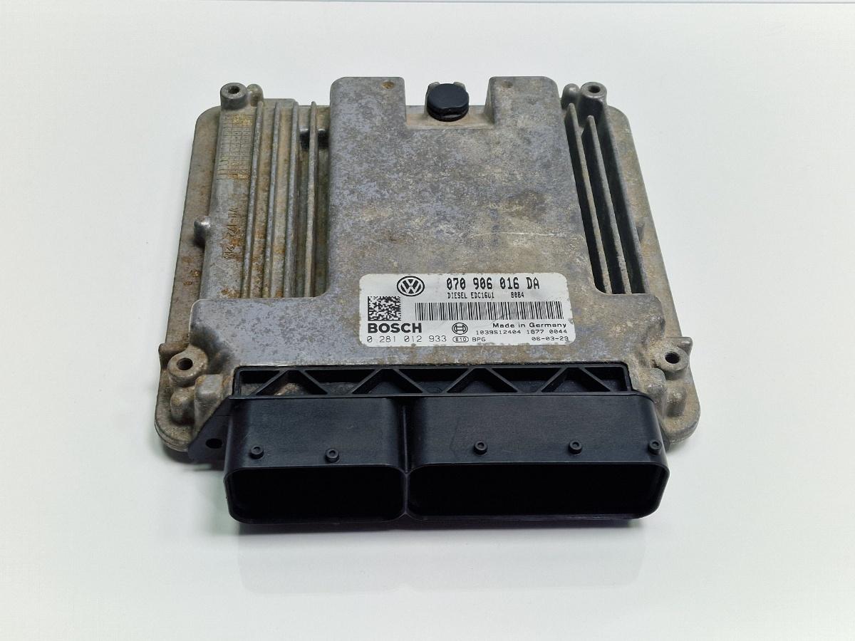 Calculator ECU VOLKSWAGEN TOUAREG 7LA, 7L6, 7L7 2002 - 2013 2.5 R5 TDI BAC, BPE BOSCH 0281012933 070906016DA